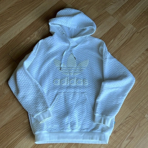 adidas Tops - Adidas Originals Trefoil Hoodie
